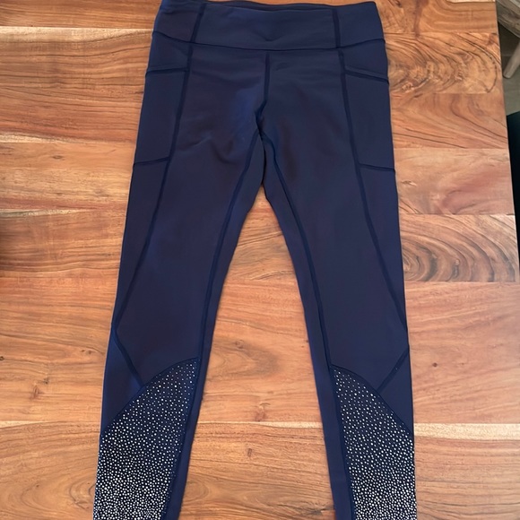 Lululemon leggings. Size 8.